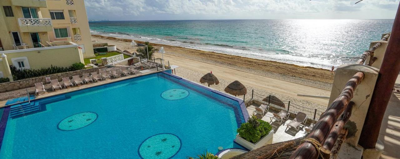 Cancun Plaza Sea View Exterior photo